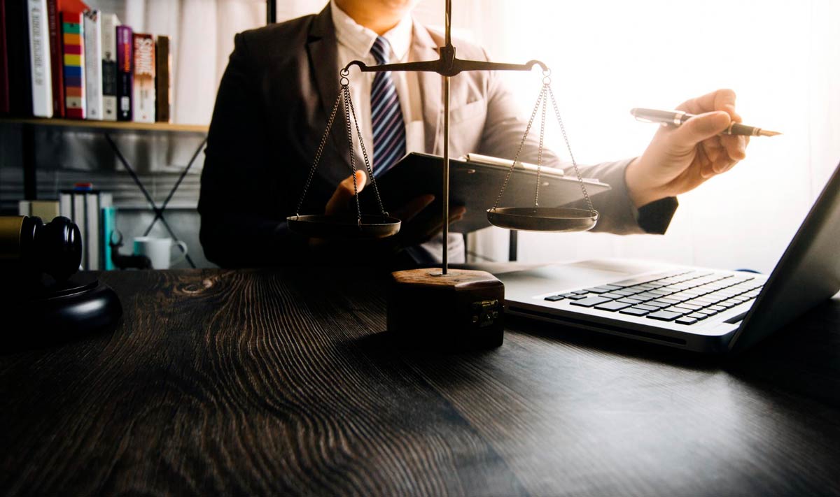 Key Considerations for Hiring an SEO Company for Legal Practices