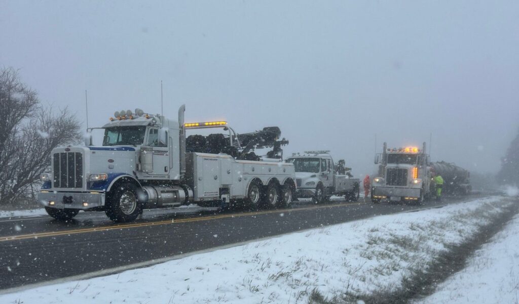 Tow-service-in-snow
